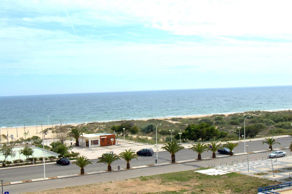 Apartamento Sol E Mar 2 Монте Гордо Екстериор снимка