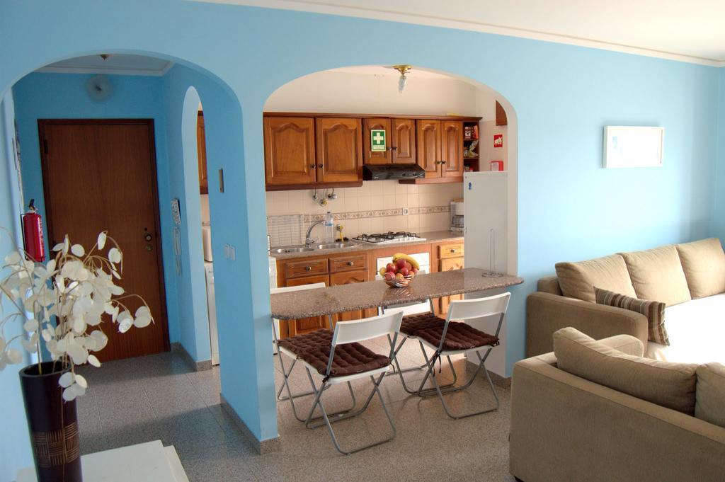 Apartamento Sol E Mar 2 Монте Гордо Екстериор снимка