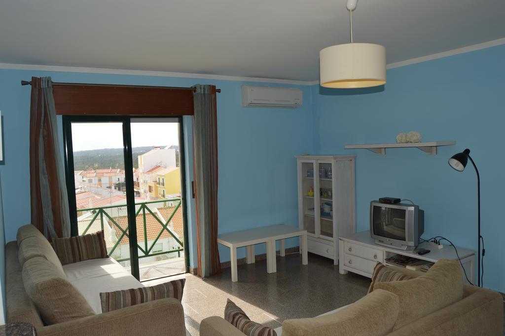 Apartamento Sol E Mar 2 Монте Гордо Екстериор снимка
