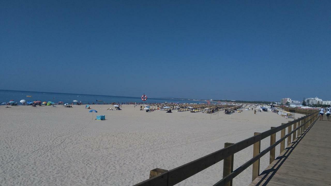 Apartamento Sol E Mar 2 Монте Гордо Екстериор снимка